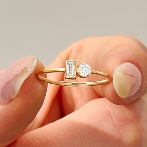 14K Gold Toi et Moi Ring Solid Gold Moissanite Rings for Women Bezel Diamond Ring You and Me Ring Dainty Promise Ring for Her Unique Jewelry