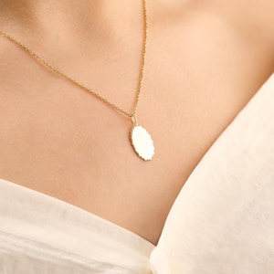 14K Solid Gold Oval Tag Pendant Necklace for Women Engraved Necklace Dainty Personalized Jewelry Gift for Her Custom Necklace Minimalist