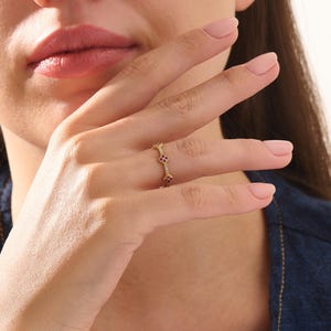 14K Solid Gold Ruby Flower Eternity Band Ring, Dainty Floral Wedding Band, Minimalist Stackable Gold Ring, Delicate Anniversary Ring