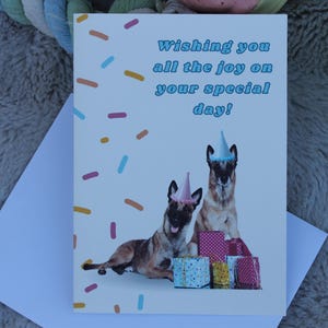 Linda tarjeta de cumpleaños con temática de perro / Tarjeta de felicitación personalizada de pastor belga malinois / Regalo para amantes de los perros