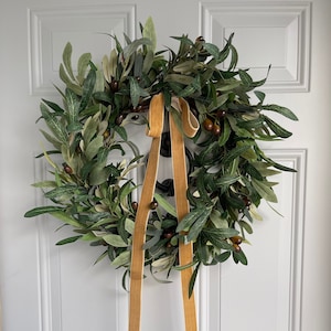 Year Round Olive Wreath, Olive Leaves Branch Wreath for Front Door, Every Day Greenery Wreath with Bow, Tuscan Wall Decor, Minimalist Decor