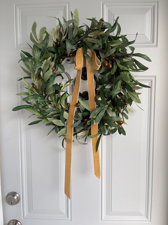 Year Round Olive Wreath, Olive Leaves Branch Wreath for Front Door, Every Day Greenery Wreath with Bow, Tuscan Wall Decor, Minimalist Decor