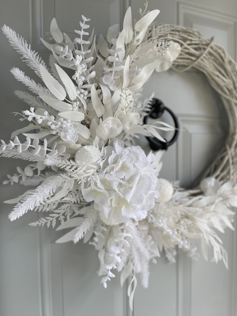 White Winter Wreath with Snowy Hydrangea and White Eucalyptus, All White Flocked Wreath for Front Door, Monochromatic Christmas Wall Decor image 2