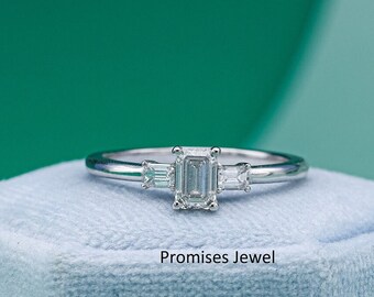 Amazing 3Stones ring,Engagement Ring Emerald Design ring Handmade Ring,Simple Moissanite diamond,fancy women wear ring.