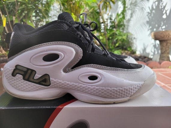 メンズ フィラ グラント ヒル 3 III スニーカー シューズ ホワイト