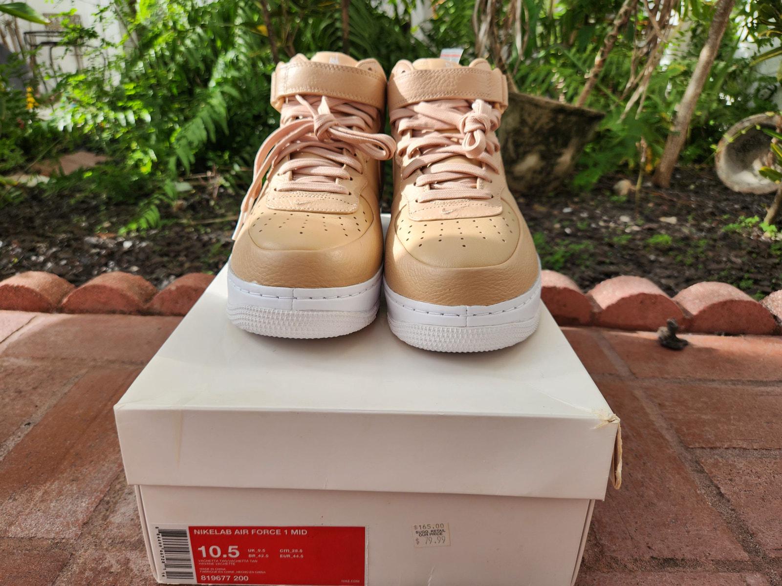 Sneaker Air Force Vachetta Tan Mid On Feet Tan Af1