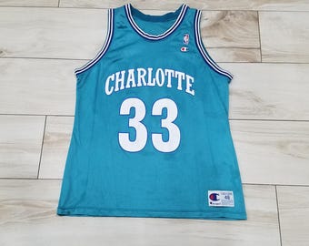 Vintage 90s Champion NBA Milwaukee Bucks Glenn Robinson #13 Jersey