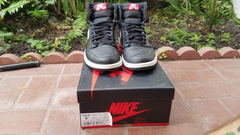 Nike Air Jordan 1 High Yin Yang Schwarz Weiß Herren Größe 8.5 Sneakers 555088-011 Bild 2