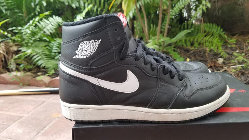 Nike Air Jordan 1 High Yin Yang Schwarz Weiß Herren Größe 8.5 Sneakers 555088-011 Bild 5