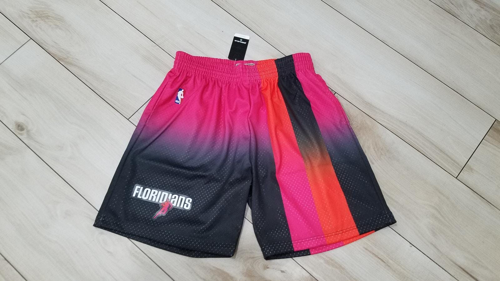 Miami Heat バスケットボールパンツ ピンク Miami Heat バスケットボールパンツ ピンク