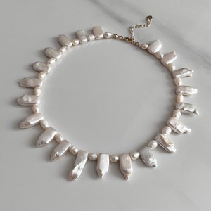 Fancy pearl necklace, baroque pearls, evening necklace image 2