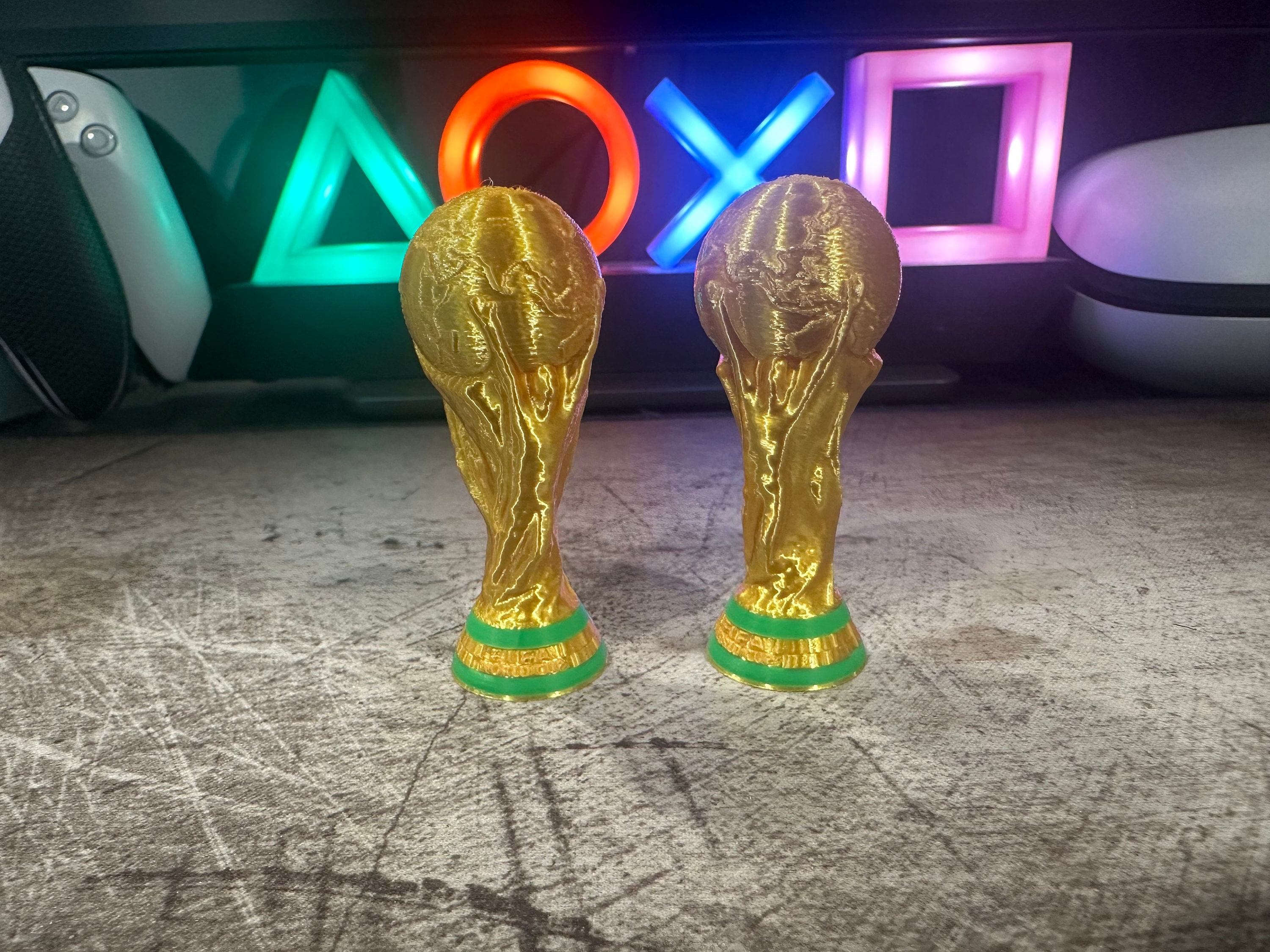 ミニ 3D プリント ワールドカップ トロフィー レプリカ - サッカーの