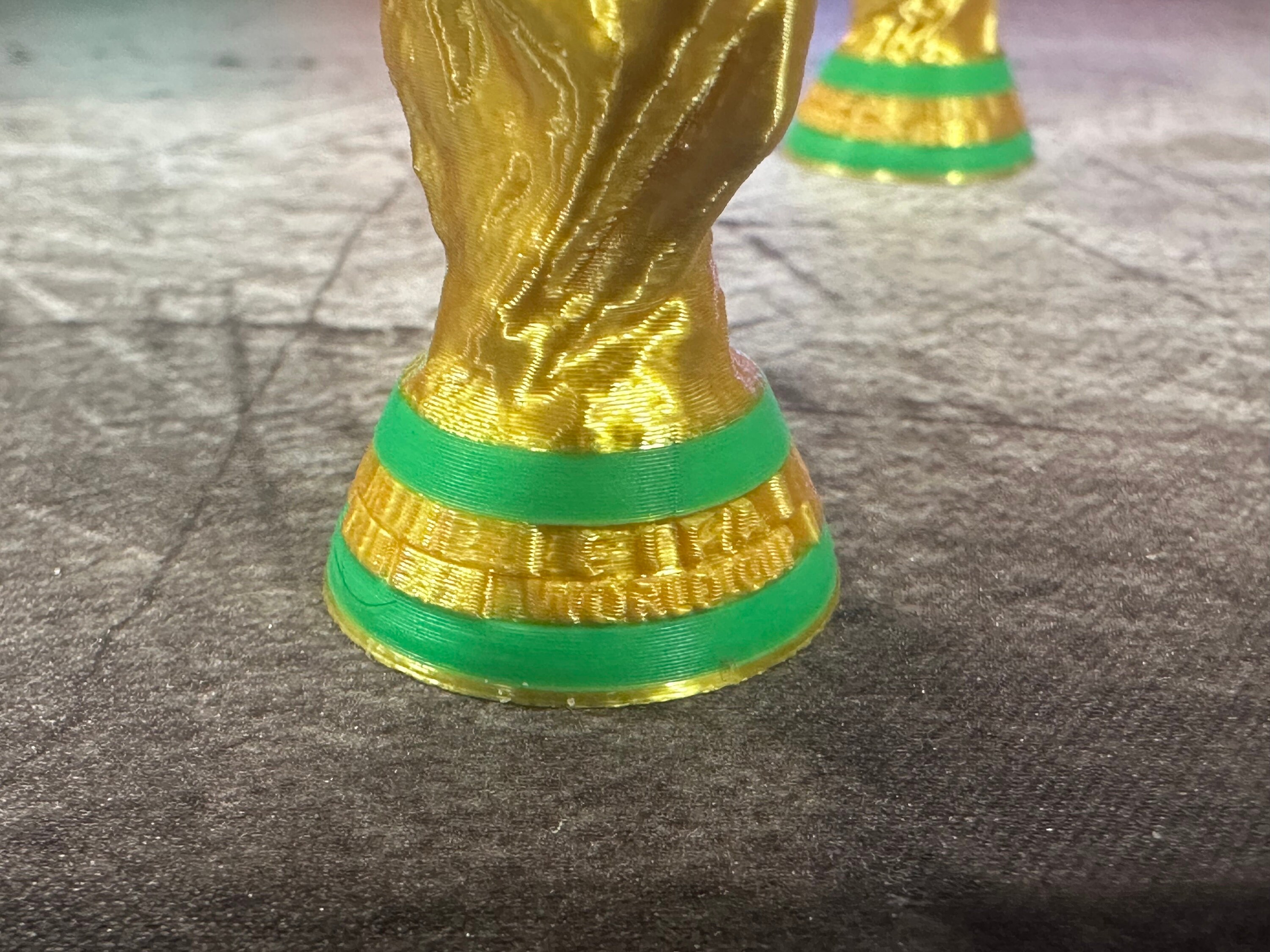 ミニ 3D プリント ワールドカップ トロフィー レプリカ - サッカーの