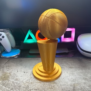 Customizable 3D Printed Larry O'Brien Inspired Fantasy Trophy for Your League Champions