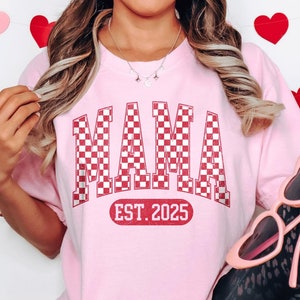 Retro Checkered Valentine Mama Shirt, Valentine Pregnancy Announcement Shirt, Gift for Expecting Mom, Valentine&#39;s Day Maternity Tee