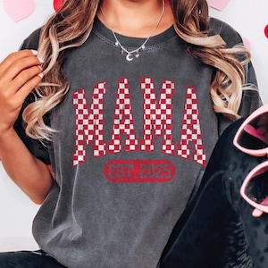 Retro Checkered Valentine Mama Shirt, Valentine Pregnancy Announcement Shirt, Gift for Expecting Mom, Valentine&#39;s Day Maternity Tee