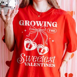 Twins Growing the Sweetest Valentines Shirt, , Valentine Pregnancy Announcement Shirt, Gift for Expecting Mom, Valentine&#39;s Day Maternity Tee