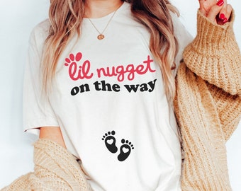 Lil Nugget on the Way Pregnancy Announcement Shirt Chicken Nugget Baby Shower Fast Food Gender Reveal Chick Gift for Expecting Wife
