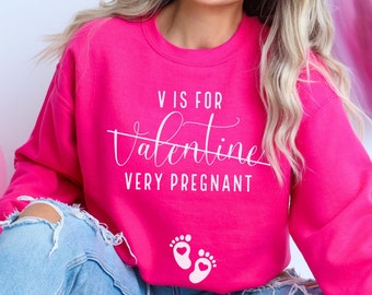 Sweat-shirt d’annonce de grossesse de la Saint-Valentin, pull de maternité enceinte de la Saint-Valentin, cadeau de révélation du genre de février pour les femmes enceintes