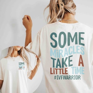 Milagros de FIV personalizables Take Time Comfort Colors Camisa IVF Warrior Camiseta Transfer Day Tee Regalo para esposa Lucky Egg Retrieval Day Camiseta
