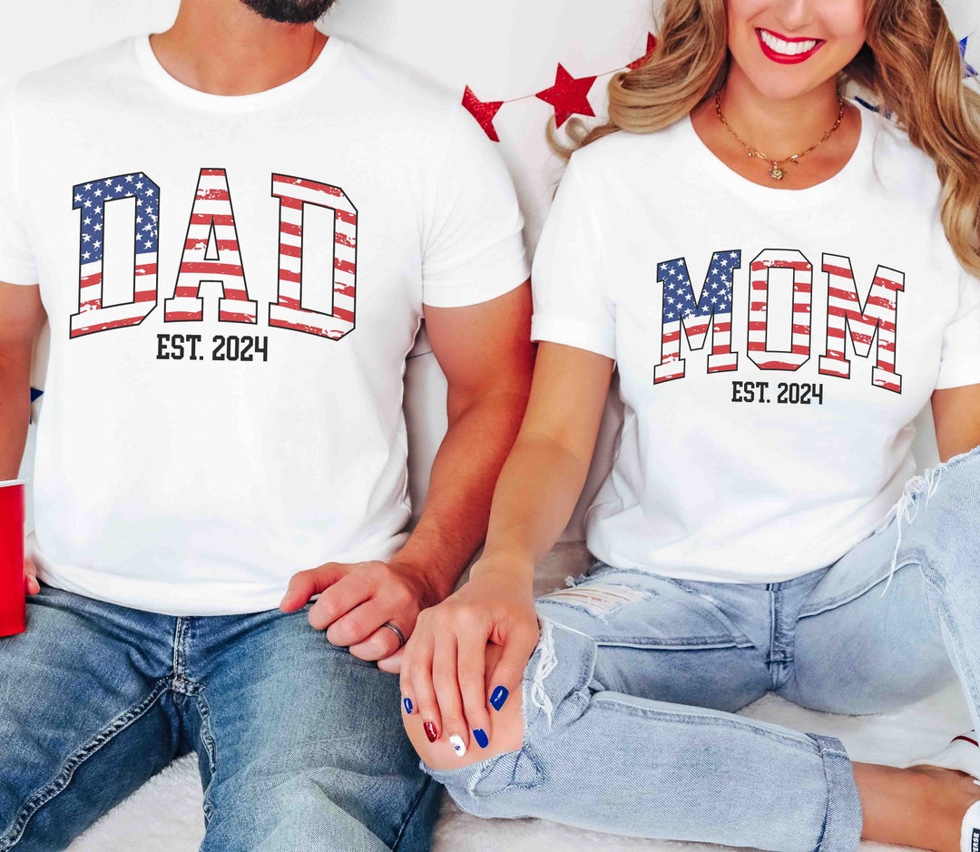 4th of July Pregnancy Announcement Shirts, Mom Dad Est 2024 Couples ...