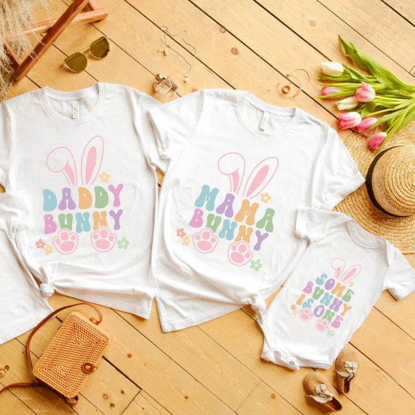 Einige Kaninchen sind eine Familie Geburtstag Shirts, Benutzerdefinierte erste Geburtstagsfeier Ostern Familie Passende T-Shirts, Frühling 1st Bday Mama und ich Outfits