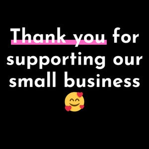 Op de afbeelding: Bedankt voor het steunen van ons kleine bedrijf. Een gele smiley met rode hartjes.