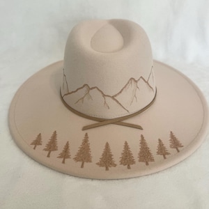 Burned Hat, Wide Brim Women’s Hat, Mountain Hat, Custom Hat, Mountain Tree Hat, Men&#39;s Fedora Hat, Mountain Design Hat, Cream Colored Hat