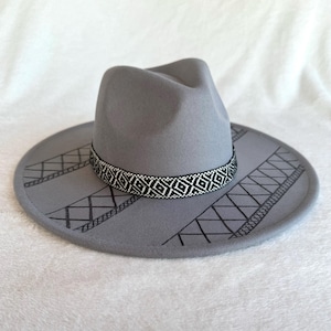 Burned Hat, Wide Brim Women’s Hat, Men&#39;s Hat, Pyrography Hat, Custom Hat, Line Design Hat, Custom Fedora, Wool Felt Fedora Hat, Gray Hat