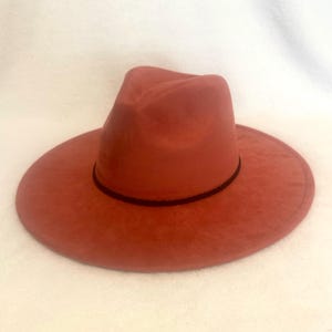 Hand Burned Hat, Wide Brim Women’s Hat, Flower Hat, Floral Hat, Rust Fedora Hat, Custom Hat, Orange Flower Hat, Western Hat, Cowboy Hat,