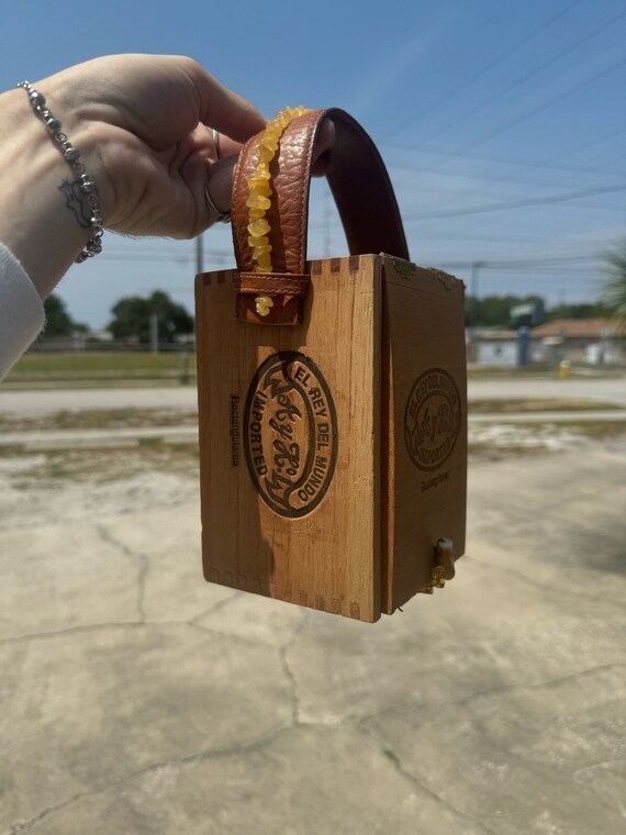 Whimsical Handmade Beaded Cigar Box Purse - image 4