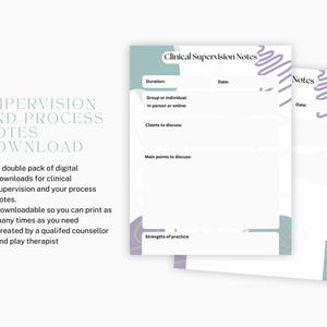 Può includere: Download digitale di note di supervisione clinica e di processo. Le note sono bianche con accenti azzurri e viola. Il testo sulle note include "Note di supervisione clinica", "Durata", "Data" e "Clienti da discutere".