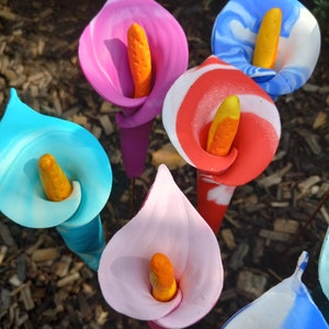 Custom order set of 3 Bee baths. Unique fountain for bees and all pollinators in the garden. Yes, they need to drink too! Handmade to order