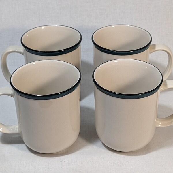 Set of 4 Casuals China Pearl Coffee Mugs Hand Painted Green