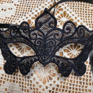 Masquerade Ball Party Mask, Black or White Embroidered Lace Mask, Elegant Boudoir Lace Mask, Wedding Mask, Veil Eye Mask, Lightweight