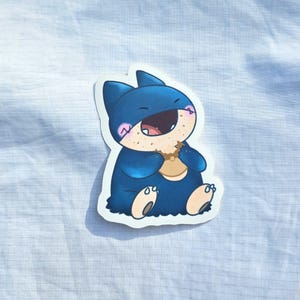 Autocollant en vinyle Munchlax Monstre mangeur de biscuits (2,5 po.)
