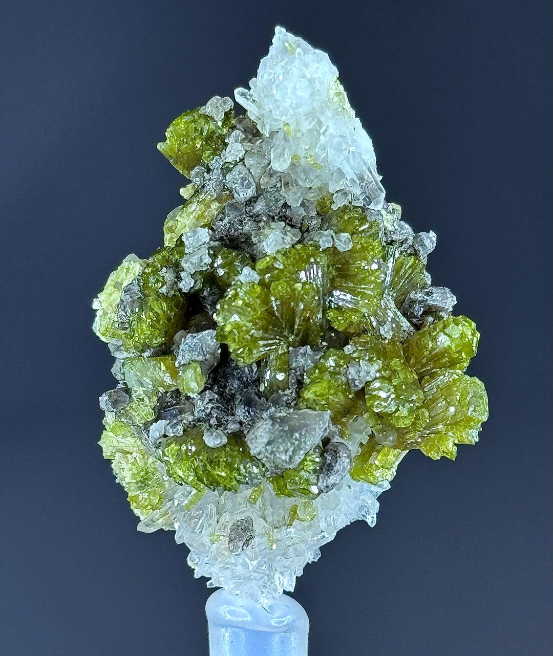 Gemmy Lustrous Pistachio Color Epidote With Quartz and Actinolite in ...