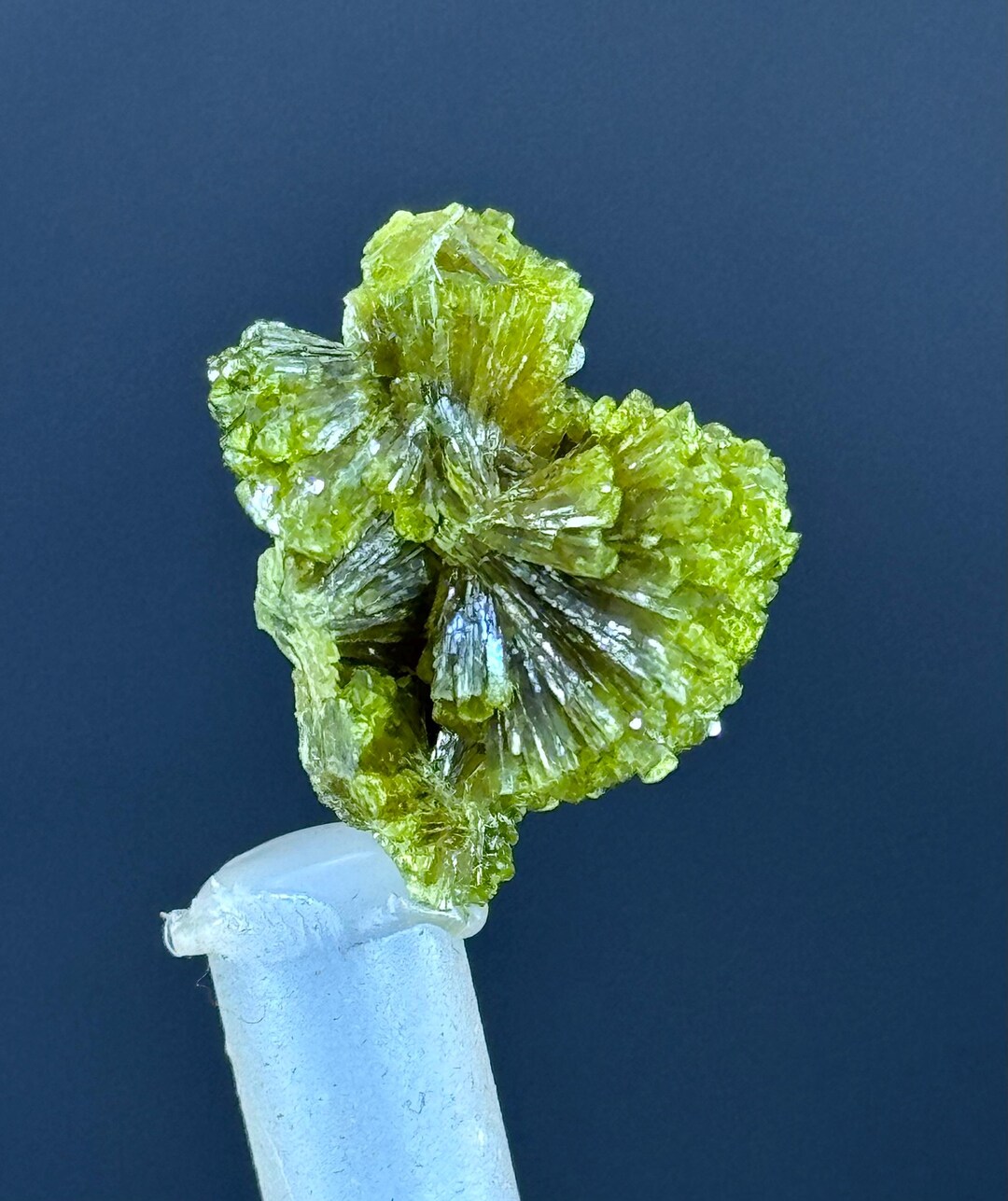Gemmy Lustrous Pistachio Color Epidote With Actinolite in Perfect ...