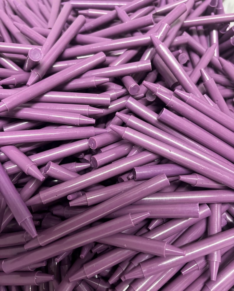 Bulk Unwrapped Crayons: Craft Supplies, Crayon Art Lilac (light purple)