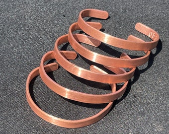 100% Pure Copper Bracelet.Can be Personalized. Hand Made. For Positive Energy , anti- ageing and more. Minimal Desing. Bio Energy.