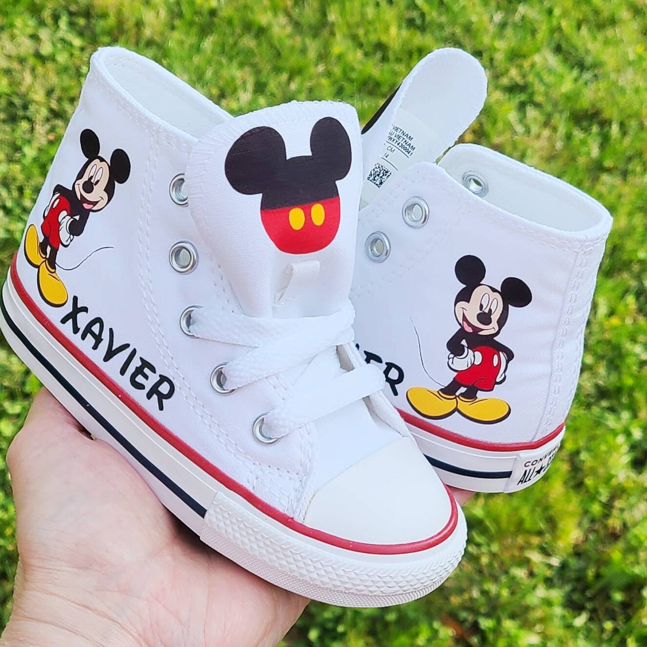 Astrolabe kjole hjemmelevering Mickey Mouse Shoes Genuine Converse Red and Yellow Mickey - Etsy