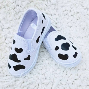 Cartoon Cow Print Canvas Shoes
