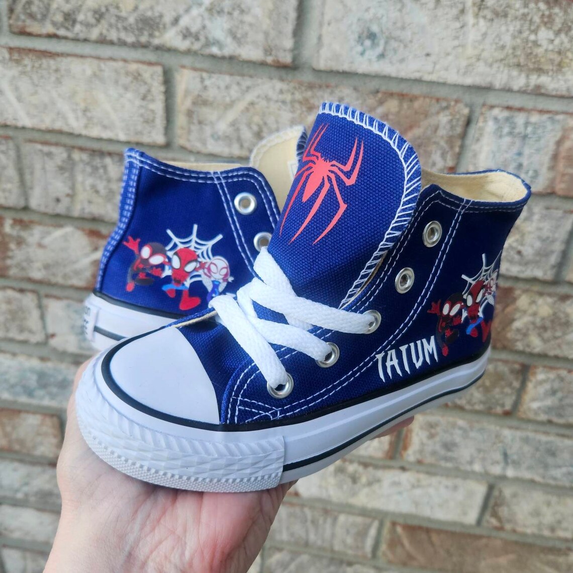 sneakers spiderman