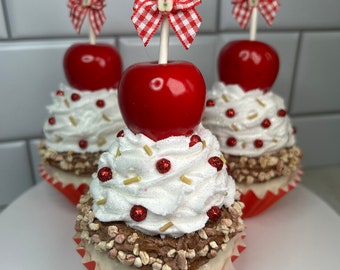 Fake Candy Apple Cupcake | Fake Caramel Apple Cupcake | Candy Apples | Fall Desserts | Fall Decor | Candy Apple Tier Tray |