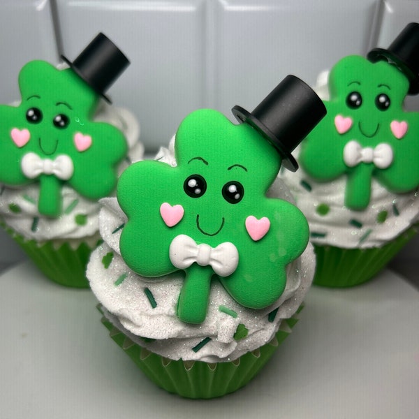Fake St Patrick’s Day Cupcake | Fake Shamrock Cupcake | St. Patrick’s Day Cupcake | St. Patrick’s Day Decor| St. Patty’s Tier Tray Decor