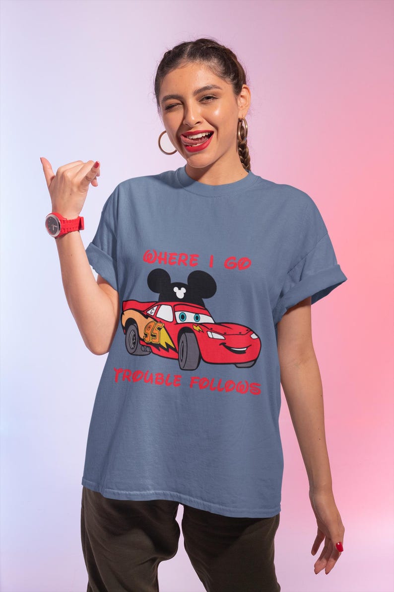 McQueen & Mater-T-shirt 'Where I Go Trouble Follows' | Disney Cars Couple-T-shirt McQueen Blue