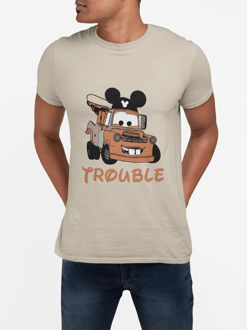 McQueen & Mater-T-shirt 'Where I Go Trouble Follows' | Disney Cars Couple-T-shirt afbeelding 3