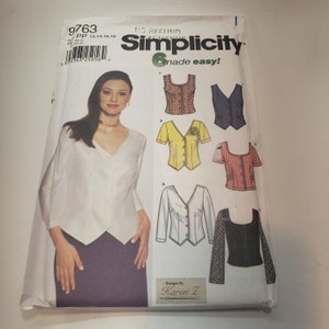 Simplicity 9763, sewing pattern, vest like tops, blouse, button front, neckline options, bust darts, UNCUT FF sizes 12-18