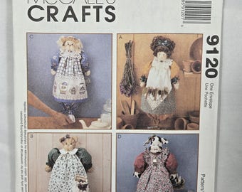 McCall's 9120 Sewing Pattern – Bag Holders Doll, Cat, Bunny, Cow UNCUT