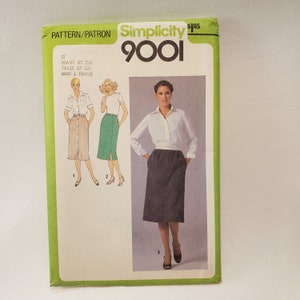Simplicity 9001, womens skirt sewing pattern, CUT size 12